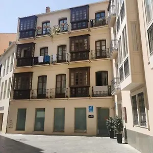 Snug Right In The Center Of Málaga